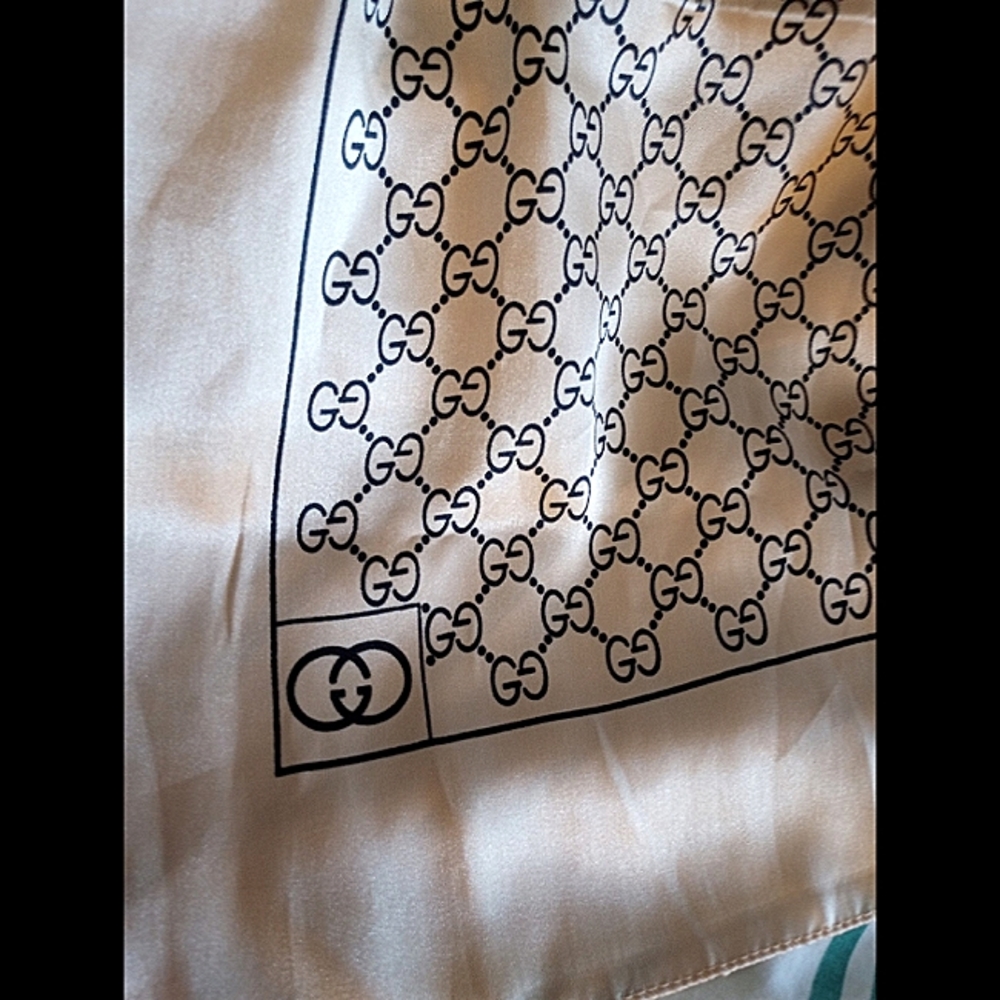 Gucci Silk Champagne -Vintage Logo Wrap